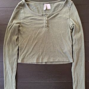 H&M Green Long-Sleeve